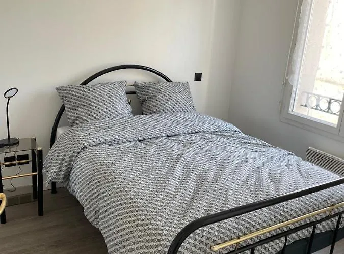 Apartman Superbe Proche De Tout, Climatise. *